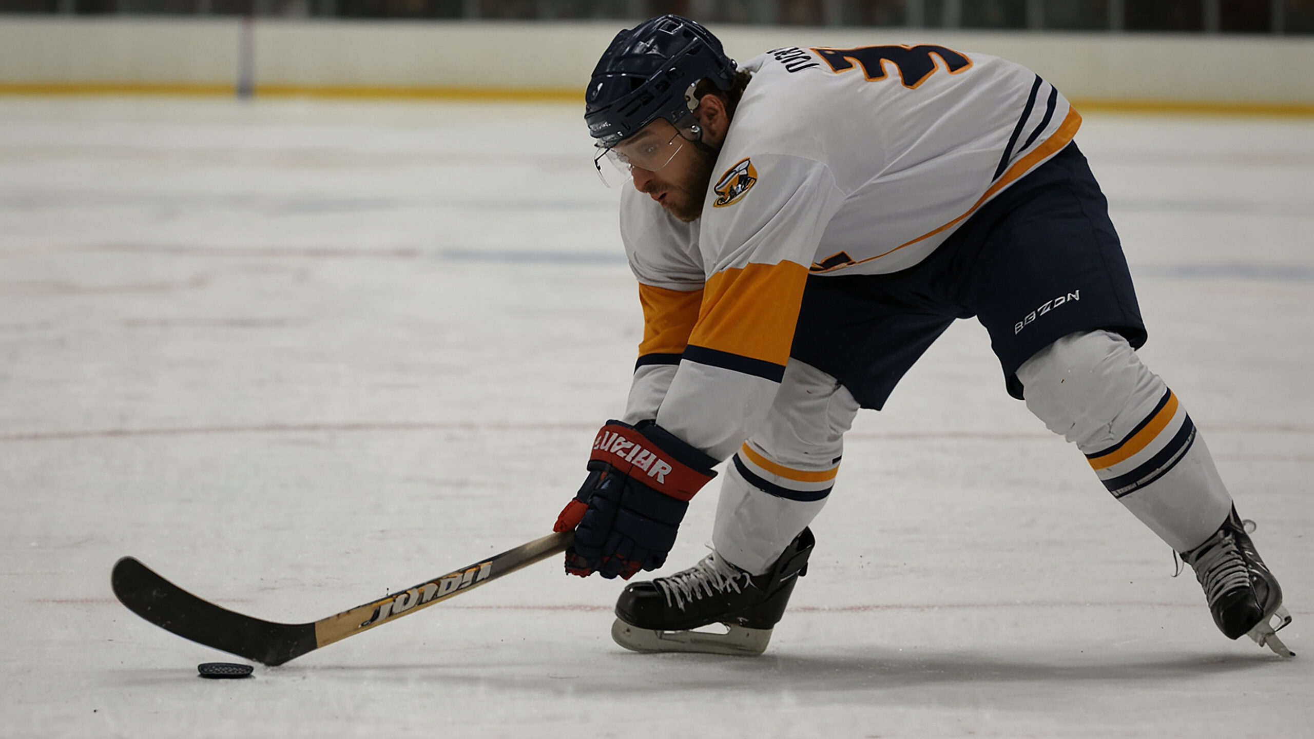 hockey-player-with-number-1-his-jersey